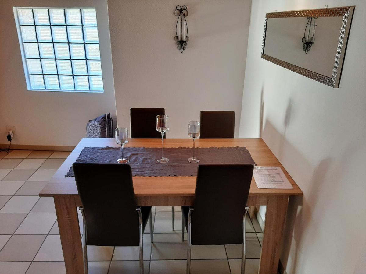 Holidays Homes Il Folletto Quartino Luaran gambar