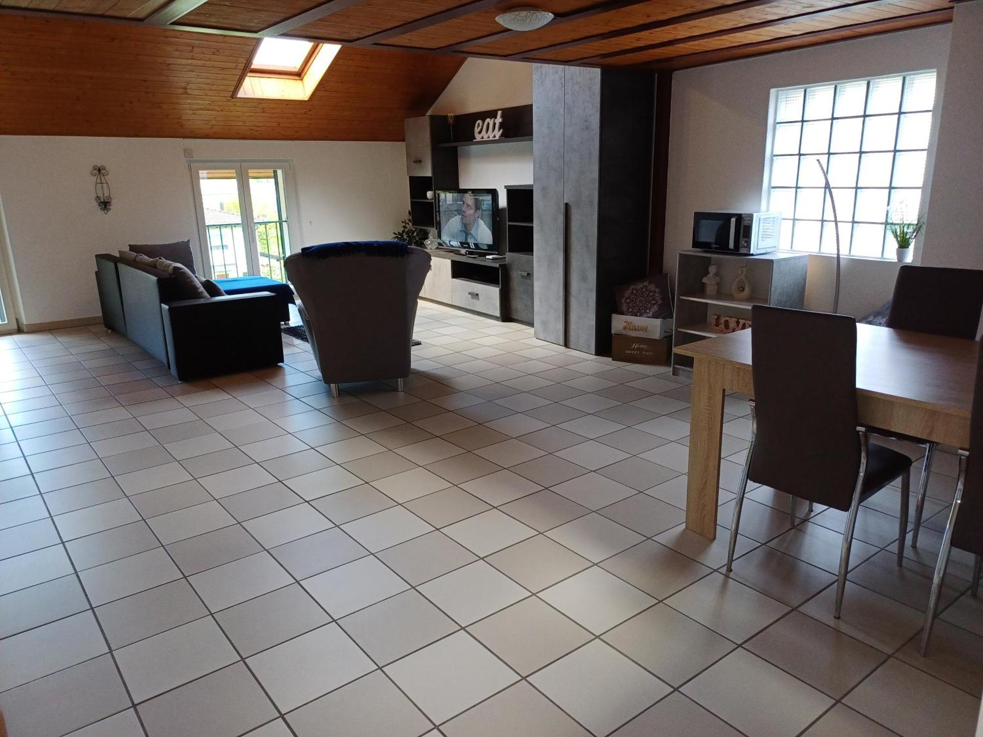 Holidays Homes Il Folletto Quartino Luaran gambar