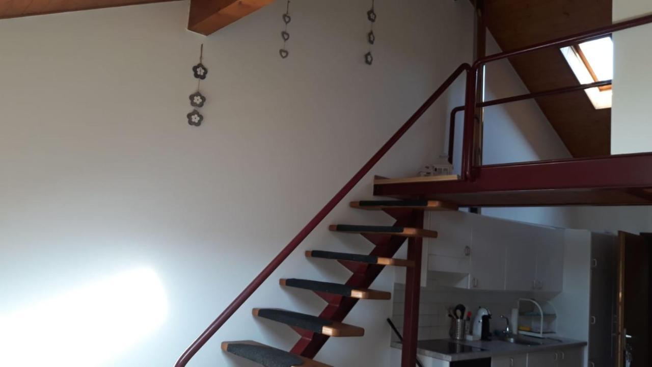 Holidays Homes Il Folletto Quartino Luaran gambar