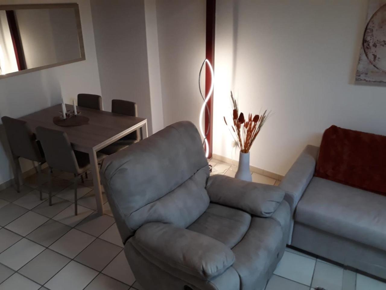 Holidays Homes Il Folletto Quartino Luaran gambar
