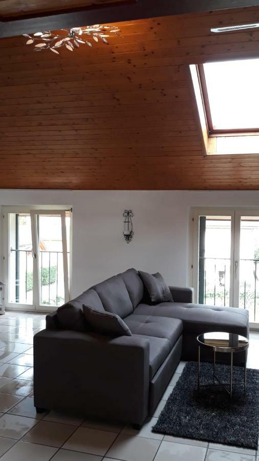 Holidays Homes Il Folletto Quartino Luaran gambar