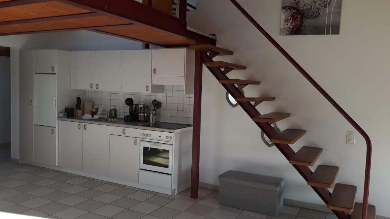 Holidays Homes Il Folletto Quartino Luaran gambar