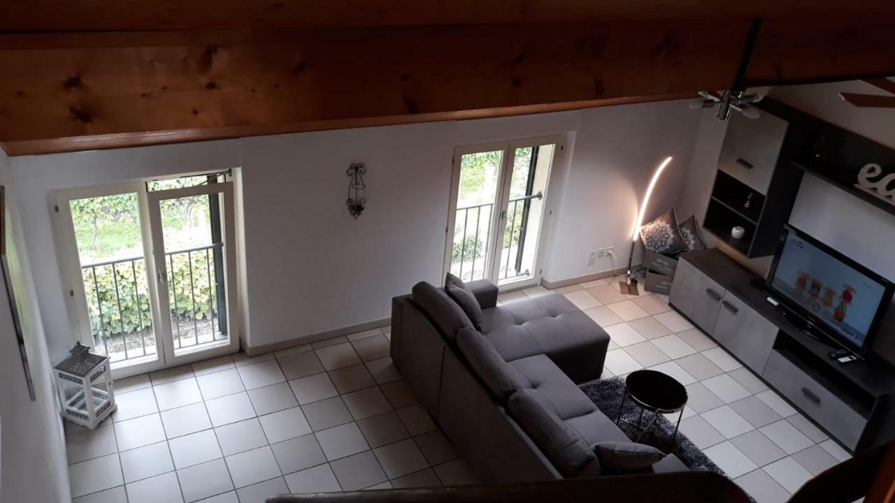 Holidays Homes Il Folletto Quartino Luaran gambar